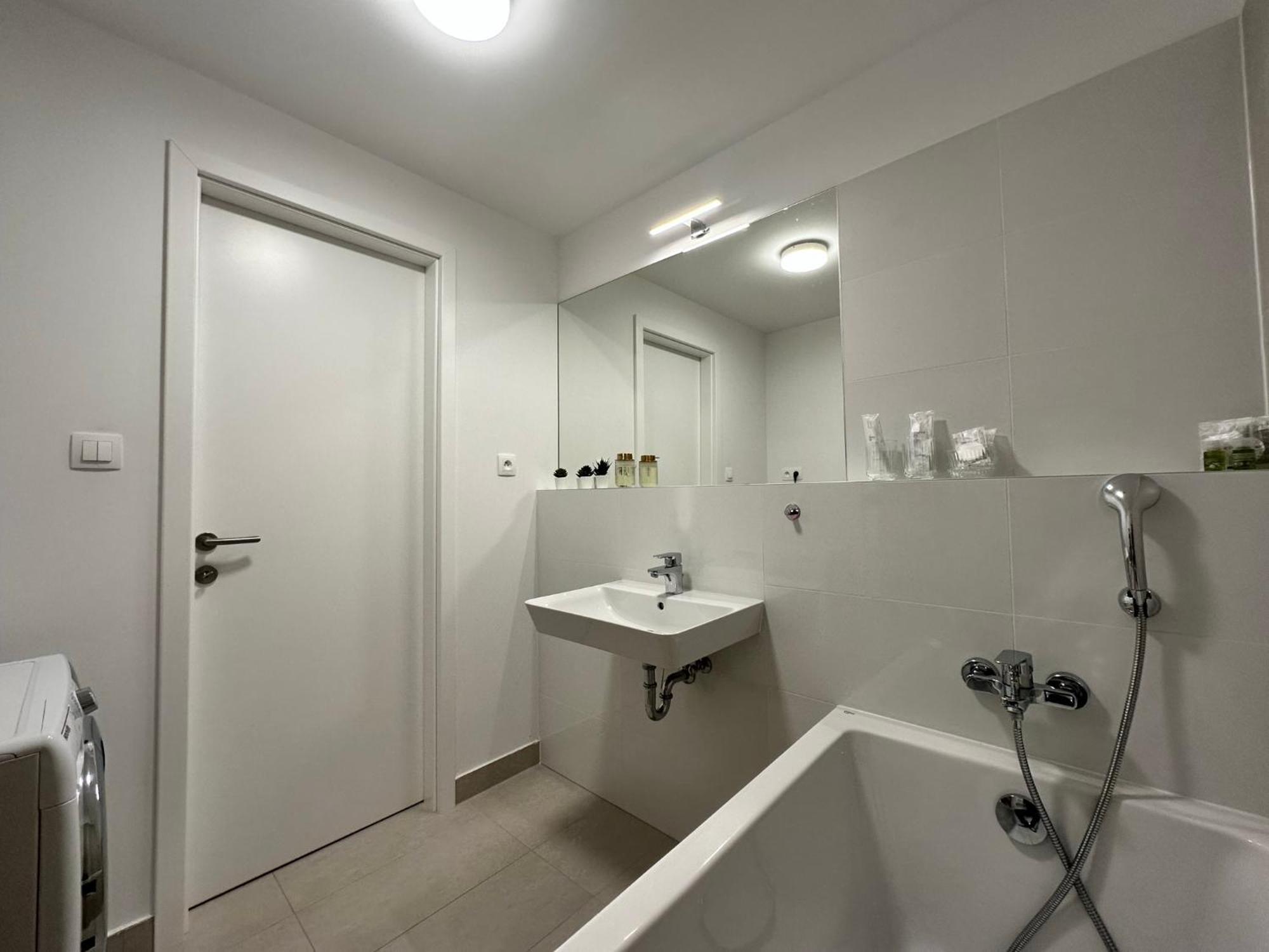Vyhlad Na Mesto, 24. Poschodie, Free Parking Bratislava Exterior foto